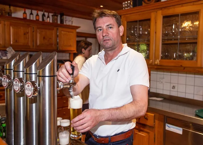 Otel Landgasthof Kammerhof Aigelsbach